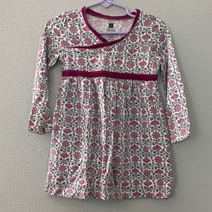 size 2 long sleeve dress by Tea Collection